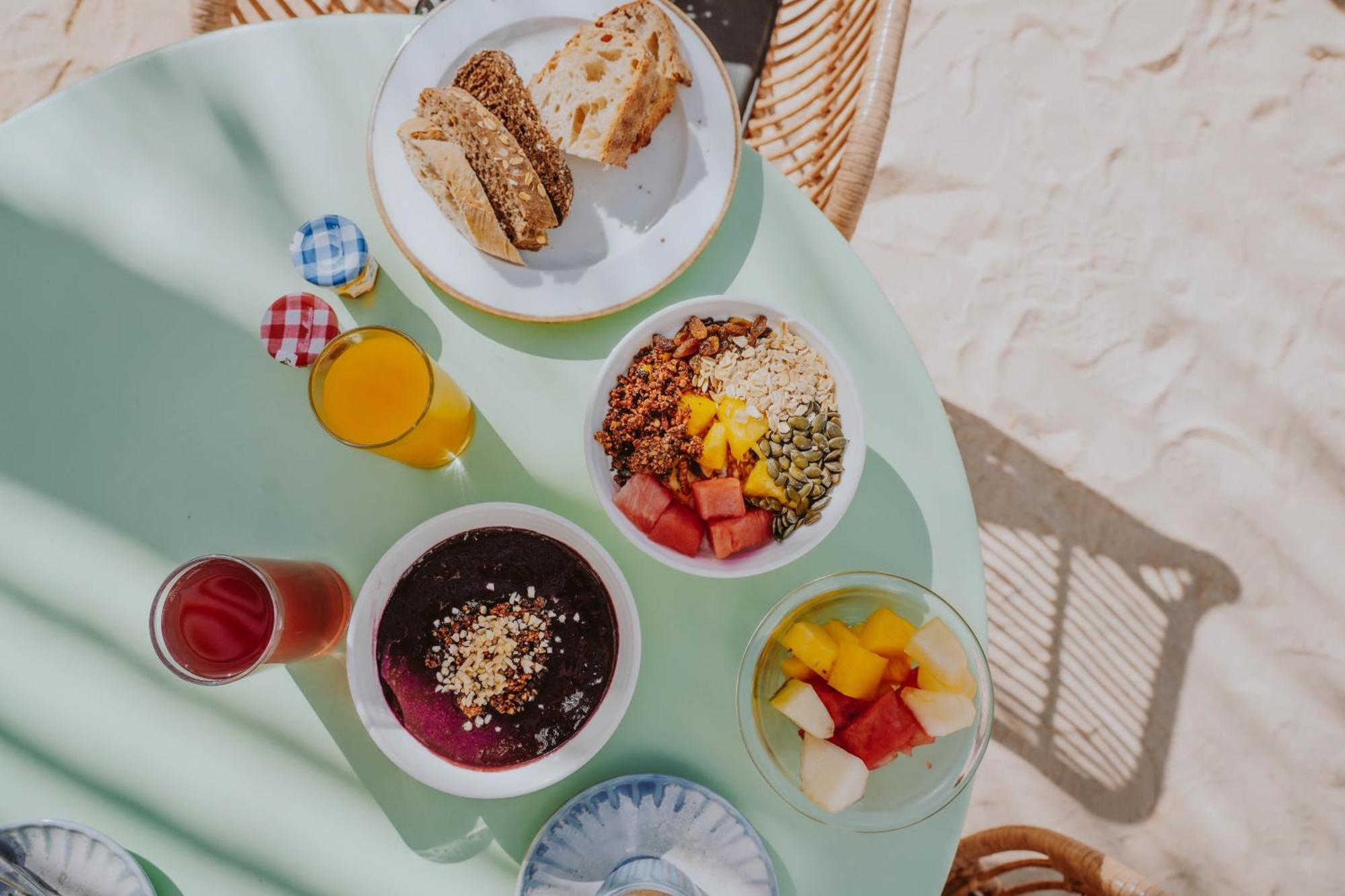 Nativo Hotel Ibiza Santa Eularia des Riu Ngoại thất bức ảnh